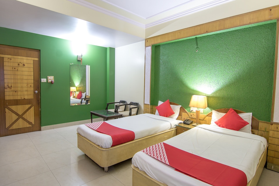 Collection O Hotel Green Forest, Boring Road Patna, Patna