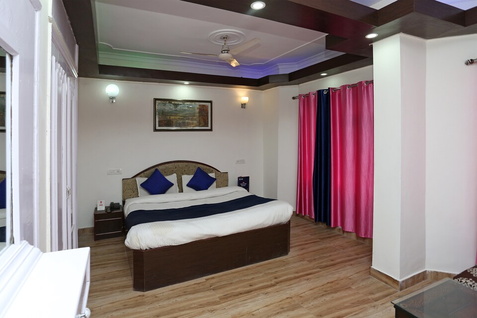 OYO 27838 R L Palace Hotel, Asansol, Asansol