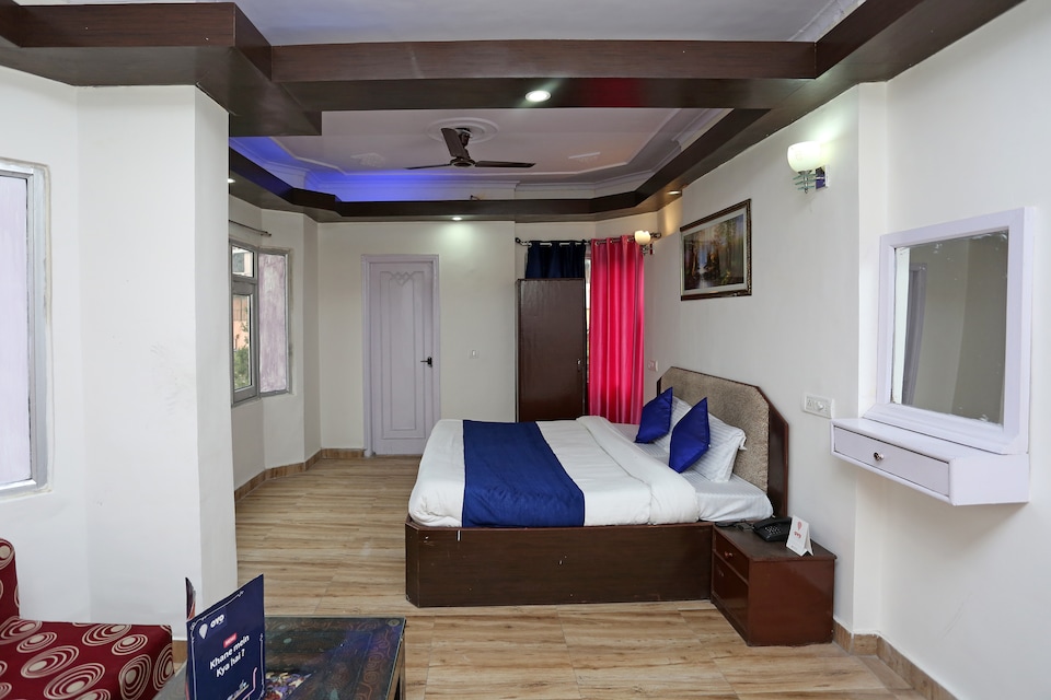 OYO 27838 R L Palace Hotel, Asansol, Asansol