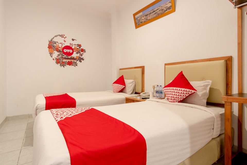 OYO 339 New Residence Mojopahit, Medan Baru, Medan