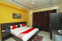 OYO 27890 Bharat Hospitality