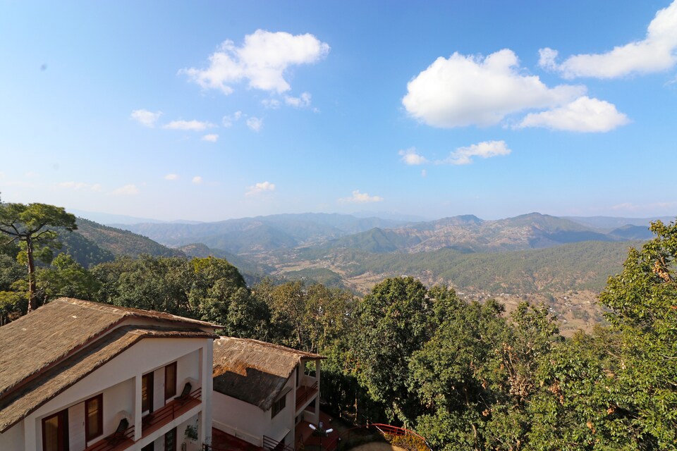 OYO 27891 होटल बिनसर रूम्स, Almora, अल्मोड़ा