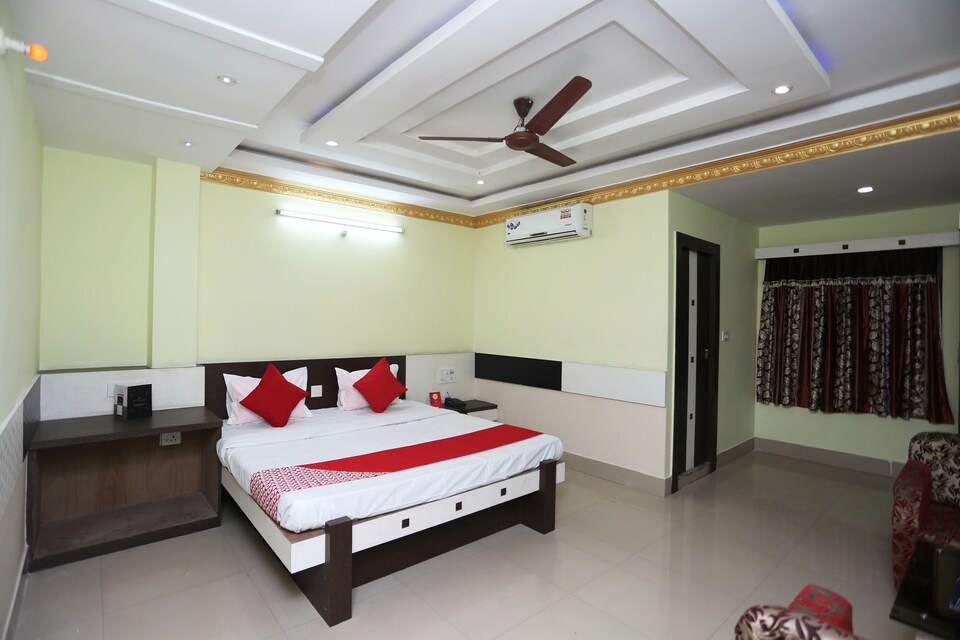 OYO 27903 Hotel Blue Moon  OYO Rooms Durgapur  Book    1686 OYO