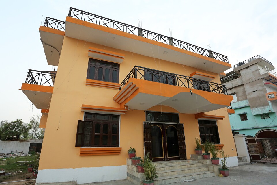 OYO 27914 Hotel Lord Buddha, Japanese Temple, Bodhgaya