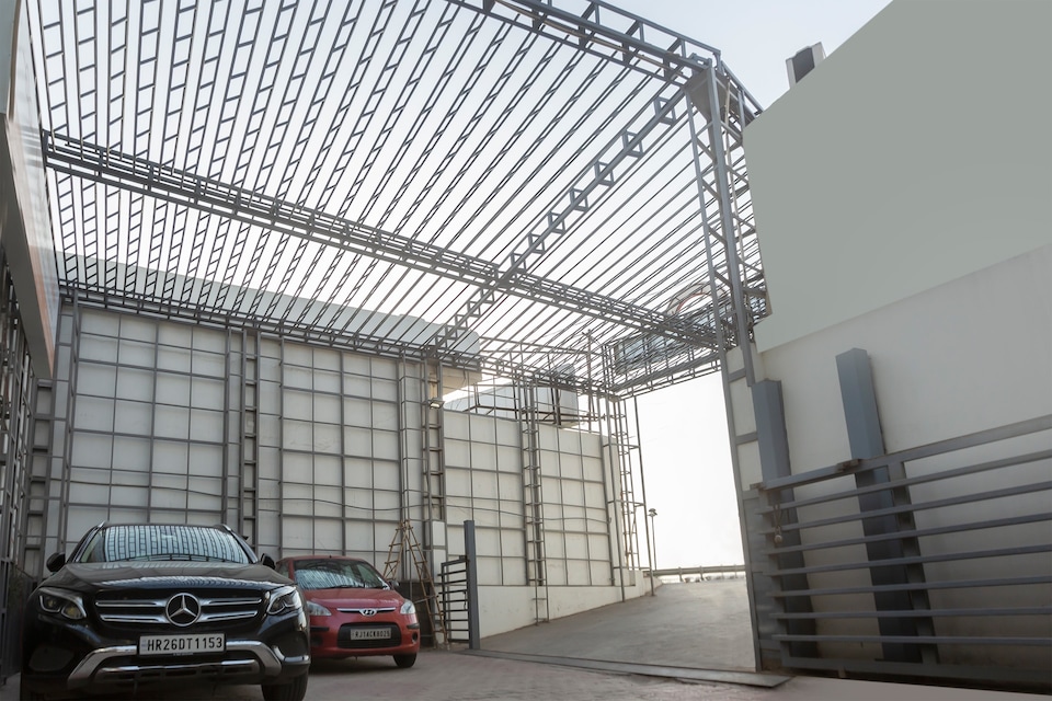 Collection O 297 Mahipalpur, Airport Delhi, Delhi Transit