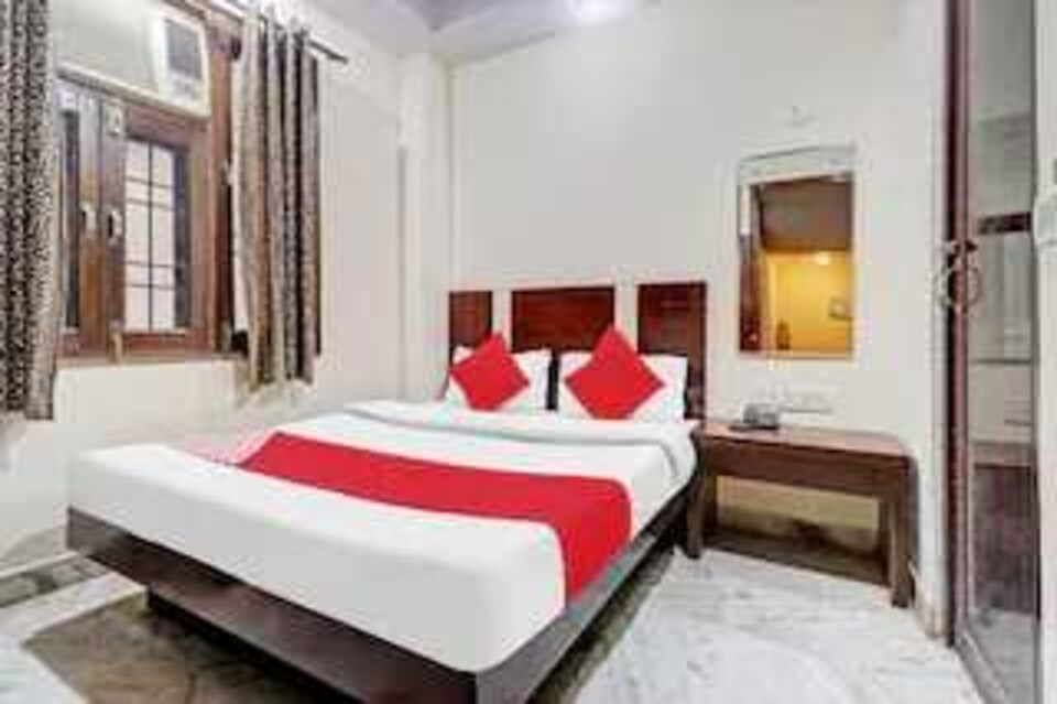 OYO Flagship Hotel VN Inn, Paharganj Delhi, Delhi