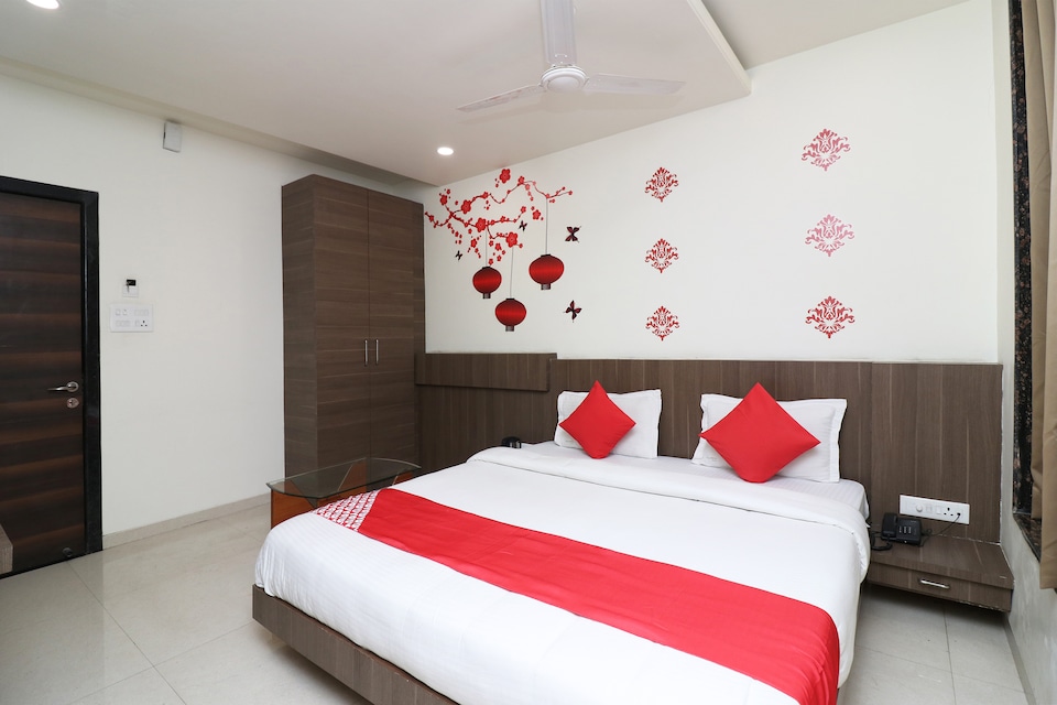 OYO 27929 Hotel Cristal Park, MP Nagar Bhopal, Bhopal