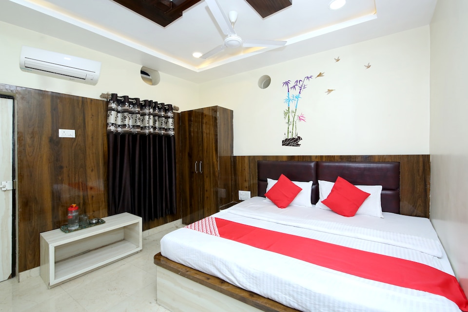 Flagship Hotel Green Valley, Station Road - Raipur, Raipur