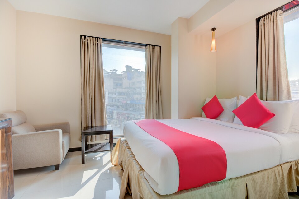 OYO 27938 होटल कम्फर्ट इन, Mumbai- Kalyan-Bhiwandi- Badalapur, मुंबई