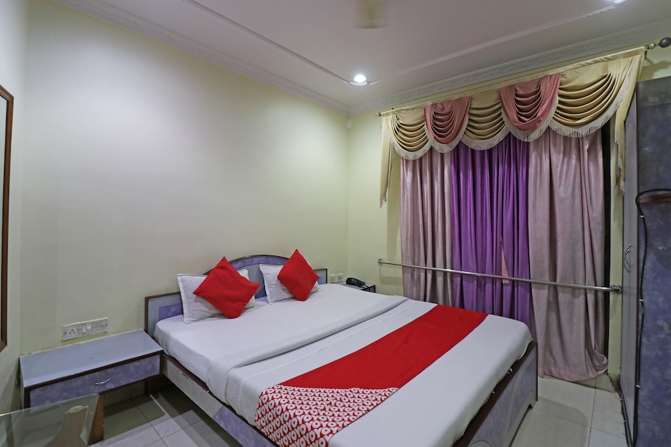 OYO 27950 Hotel Priyanka International, Asansol, Asansol