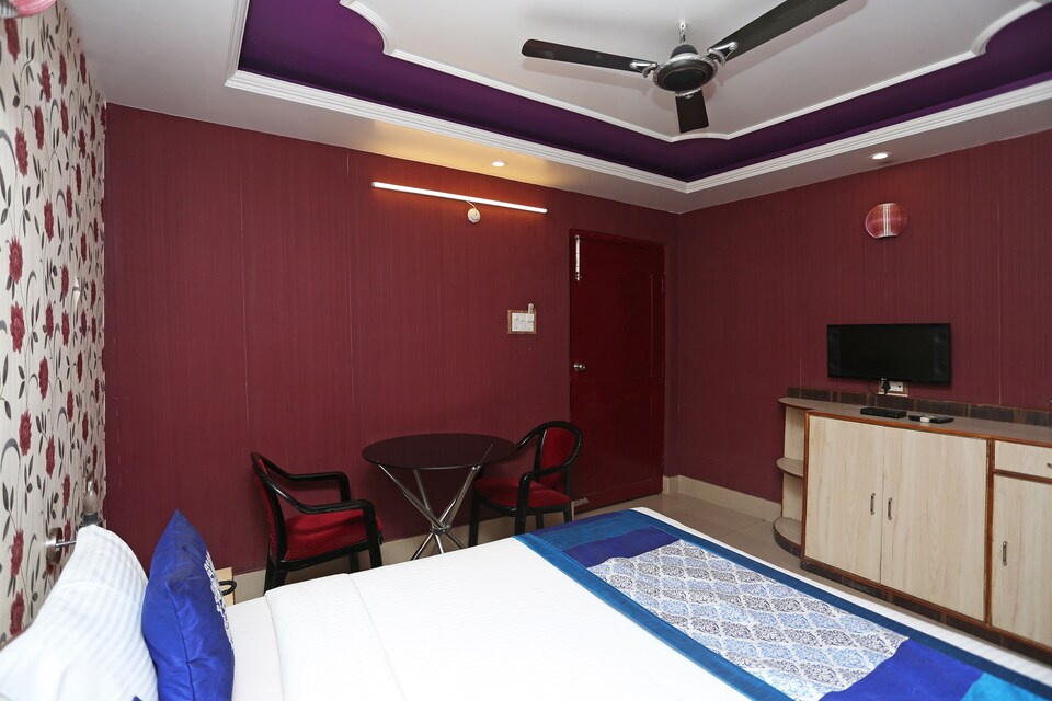 OYO 3293 Amit Hotel, Bailey Road, Patna