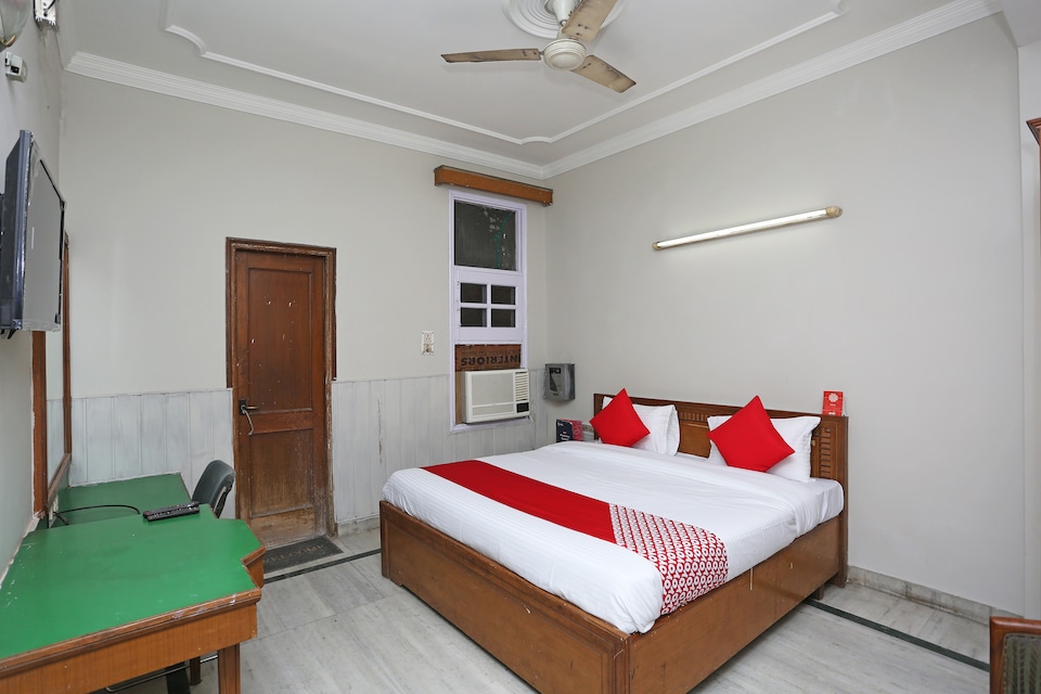 OYO 27955 Hotel Park, GT Road Panipat, Panipat