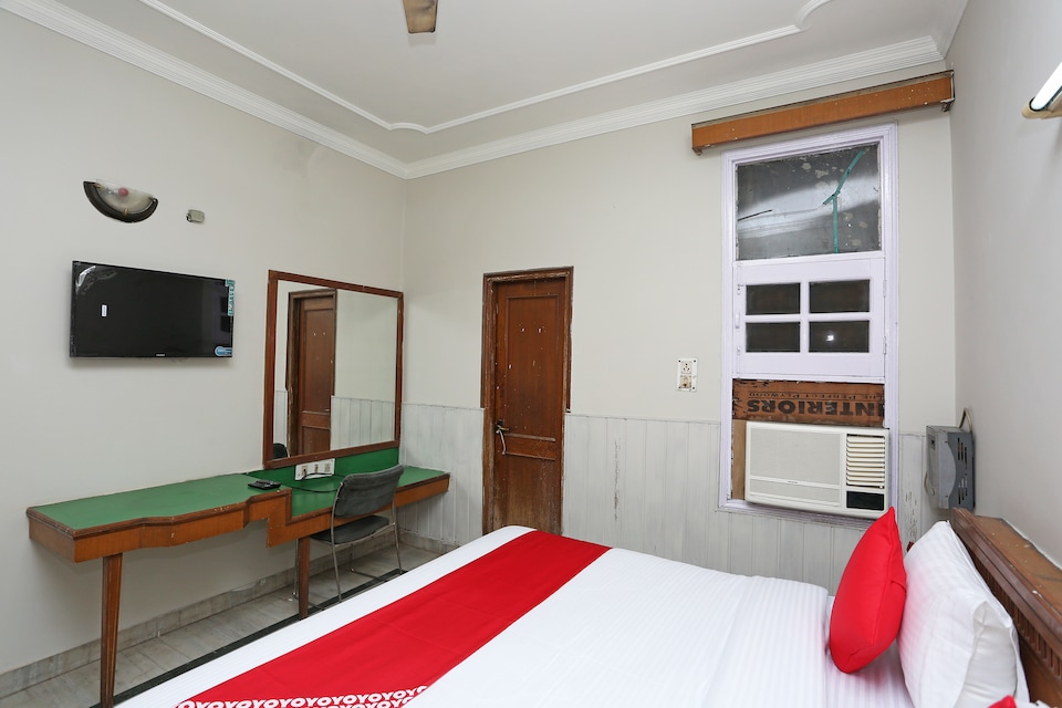 OYO 27955 Hotel Park, GT Road Panipat, Panipat