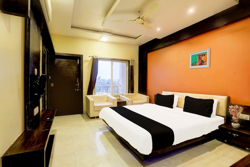 Hotel O Badridham Nagar AB Road, Dewas City, Dewas