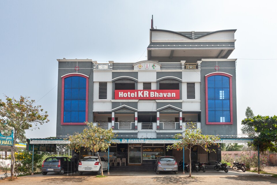 OYO 27967 Hotel Kr Bhavan, Renigunta Road Tirupati, Tirupati