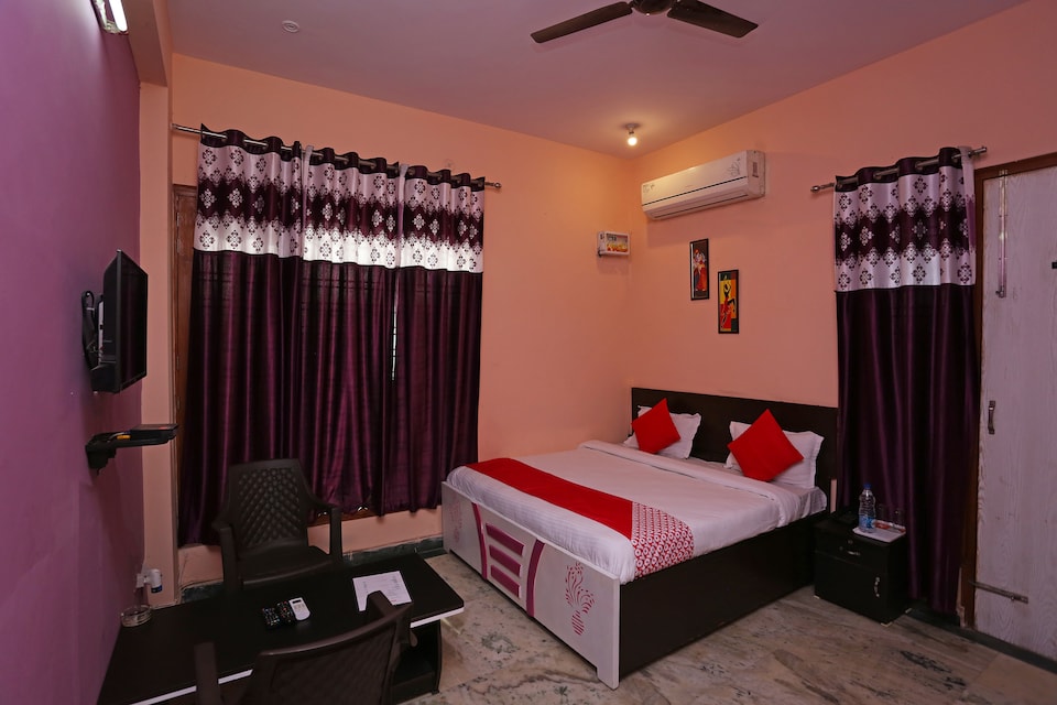 OYO 27969 Radiant Casa, Noida Industrial Area Mamura, Noida