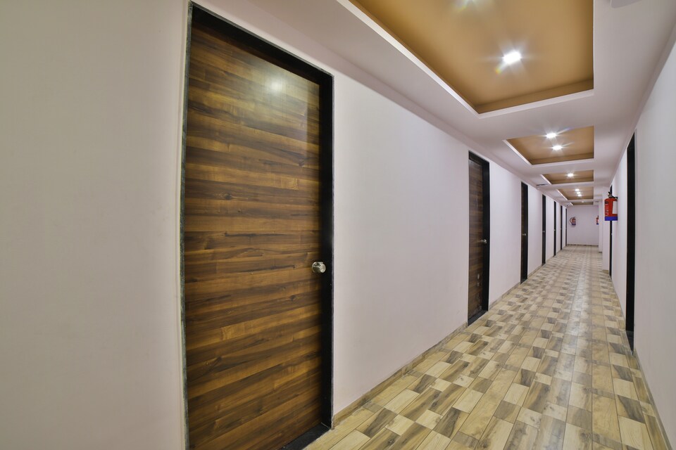 Live on SRT190, Dindoli, Surat