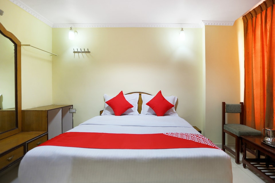 OYO 27975 Hotel Gangothri Sunrise, Ooty Mysore Road Ooty, Ooty