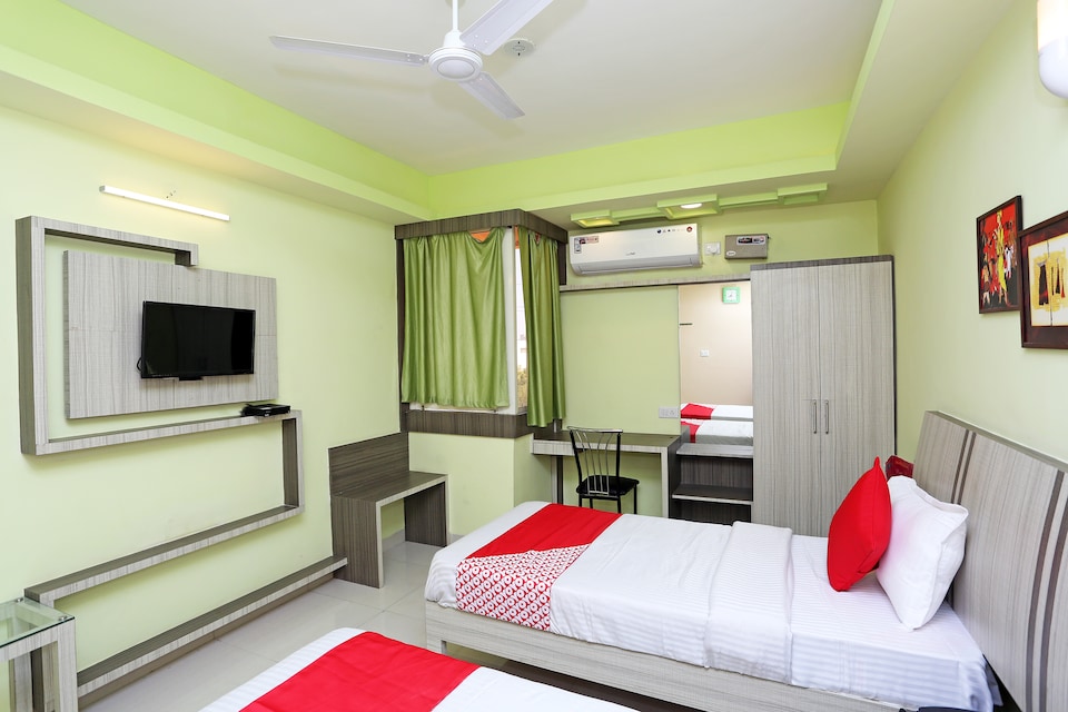 OYO 27981 HOTEL VISAWA, MP Nagar Bhopal, Bhopal