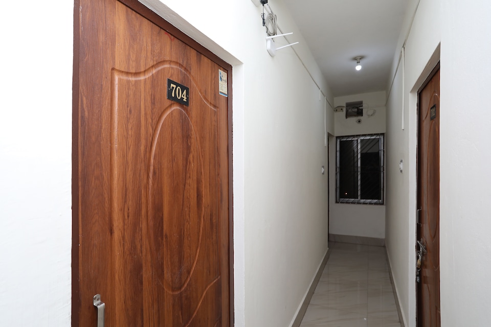 OYO 27982 Hotel Sairegent, Bapuji Nagar, Bhubaneswar