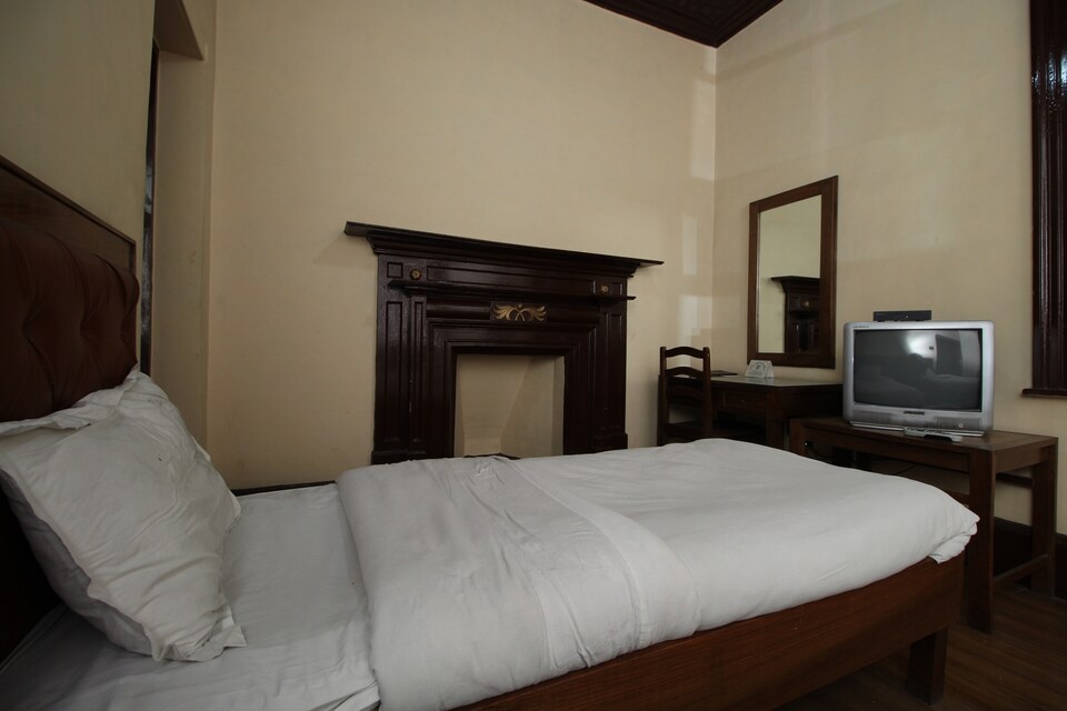 SPOT ON 27988 Loknath Bibah Bhawan And Lodge, Mariani, Jorhat