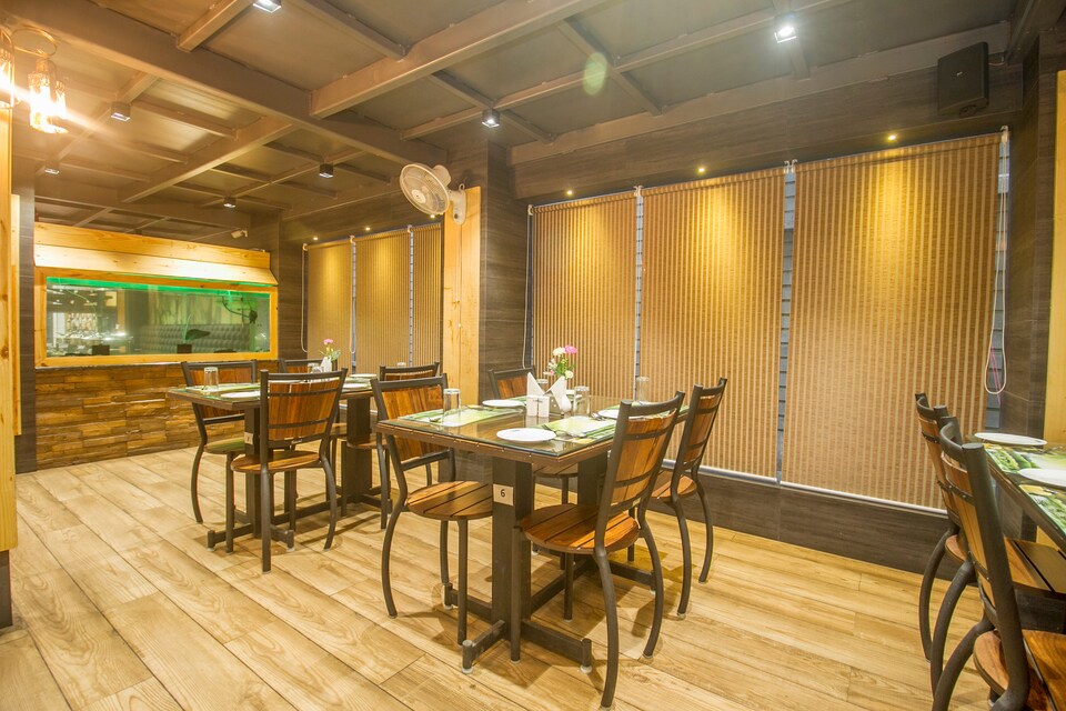 Capital O 27992 Hotel Ganpati, Hong Kong Market Area Siliguri, Siliguri