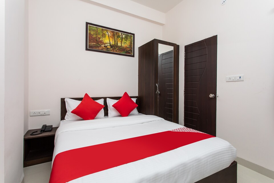  live with IND703, Vijay Nagar Indore, Indore