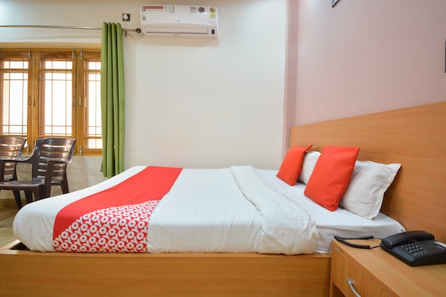 OYO Flagship 28000 Hotel Shivay Residency