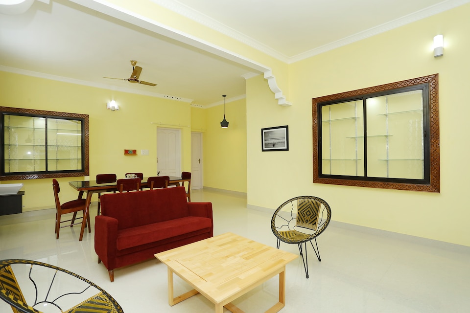 OYO 28030 Lively Stay, M G Road Trivandrum, Trivandrum