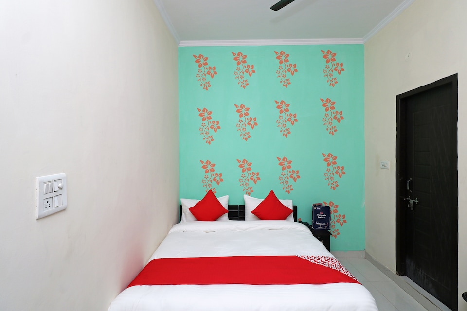 OYO Raj Guest House, Faridabad, Faridabad