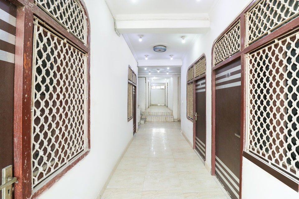 SPOT ON Darshan Palace, Indirapuram Ghaziabad, Ghaziabad