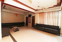 Hotel O Gayatri Palace