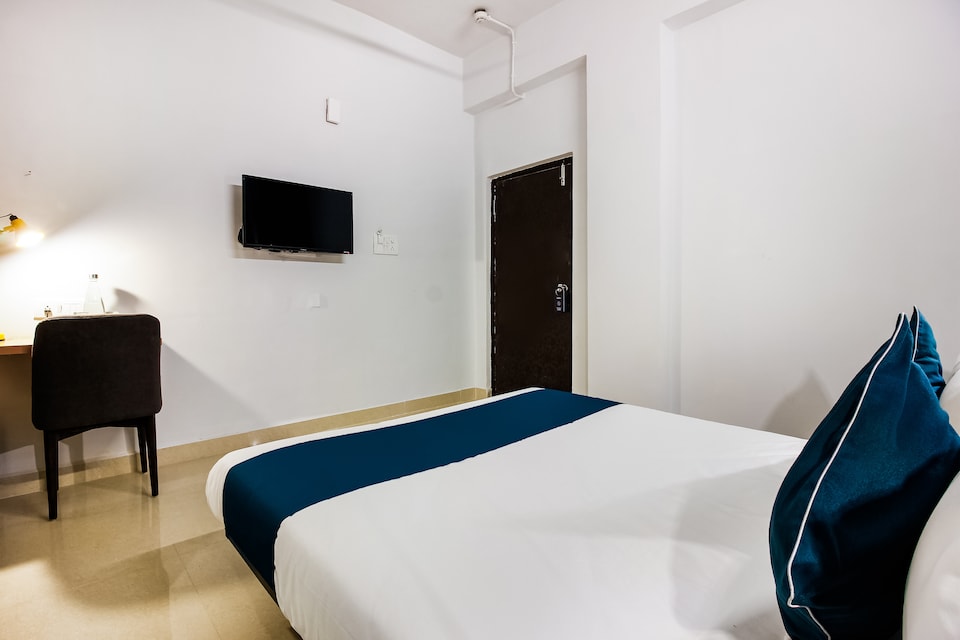 SilverKey Executive Stays 28060 JV Colony, Gachibowli, Hyderabad