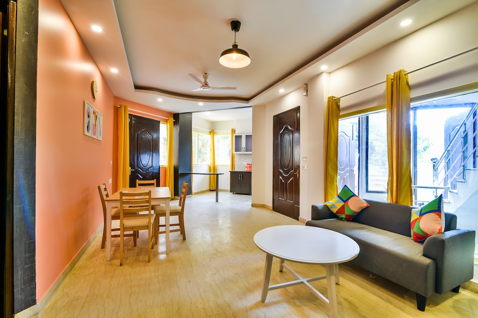 OYO Home 28080 Exotic Stay, HUDA CENTRE 1, गुड़गांव