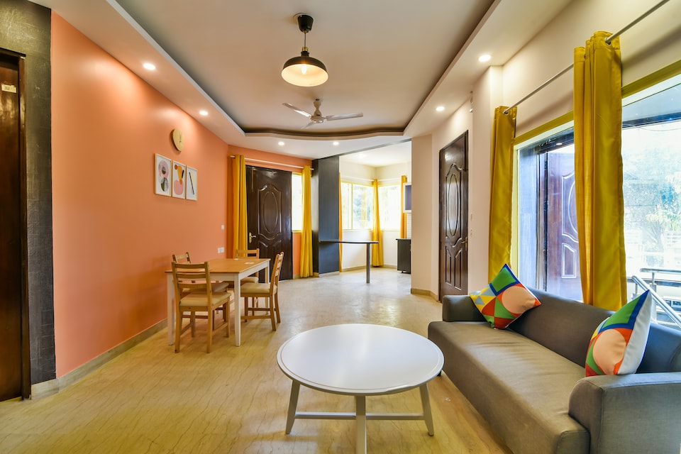 OYO Home 28080 Exotic Stay, HUDA CENTRE 1, गुड़गांव