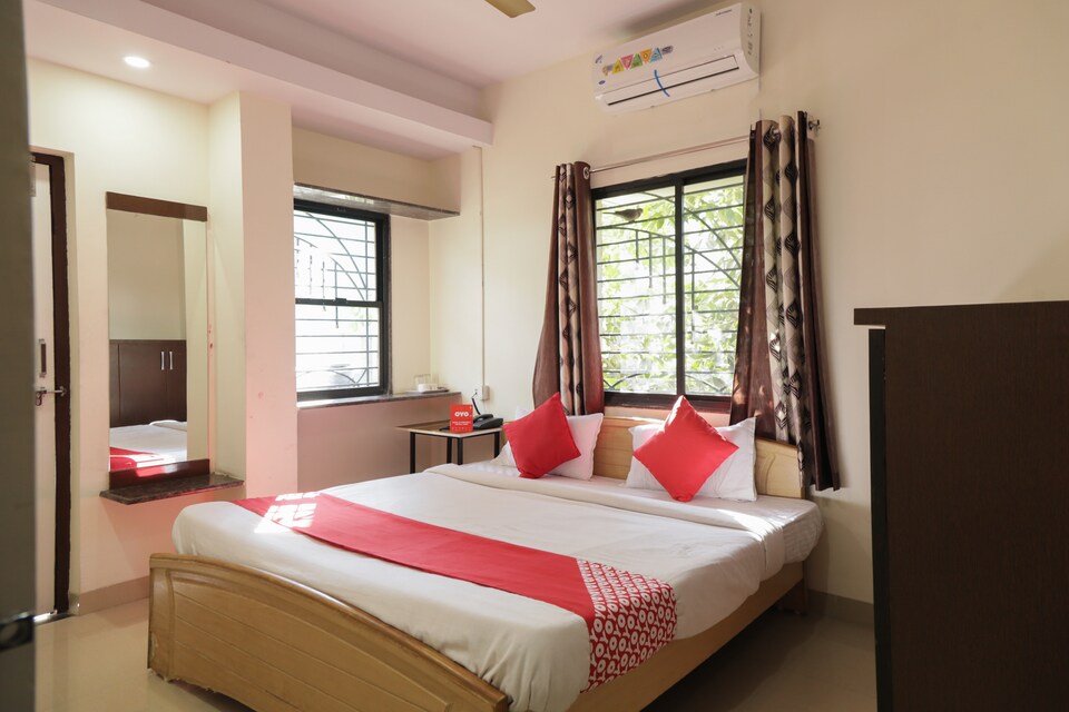 OYO Uk Service Apartment, Nagpur Airport, Nagpur