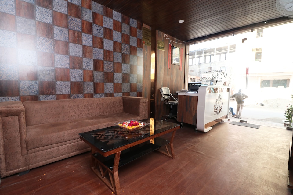 Hotel Royal Palace, Kota, Kota