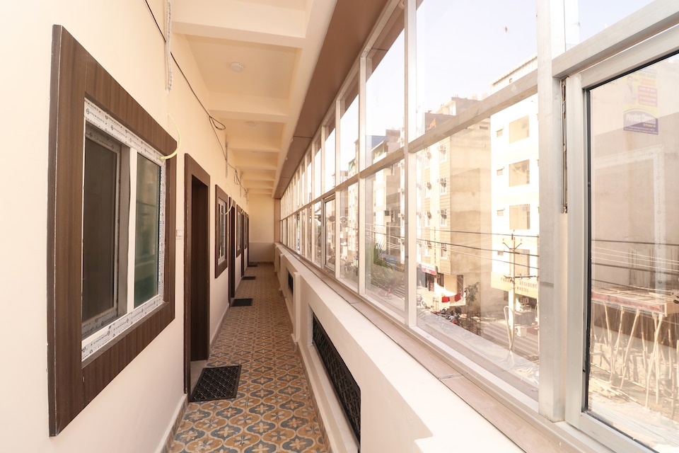 Hotel Royal Palace, Kota, Kota