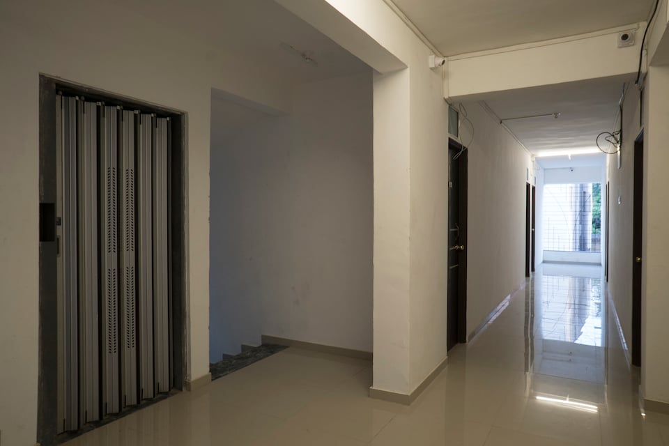 Hotel O RVC Hospitality Near Pune Airport, Viman Nagar, Pune