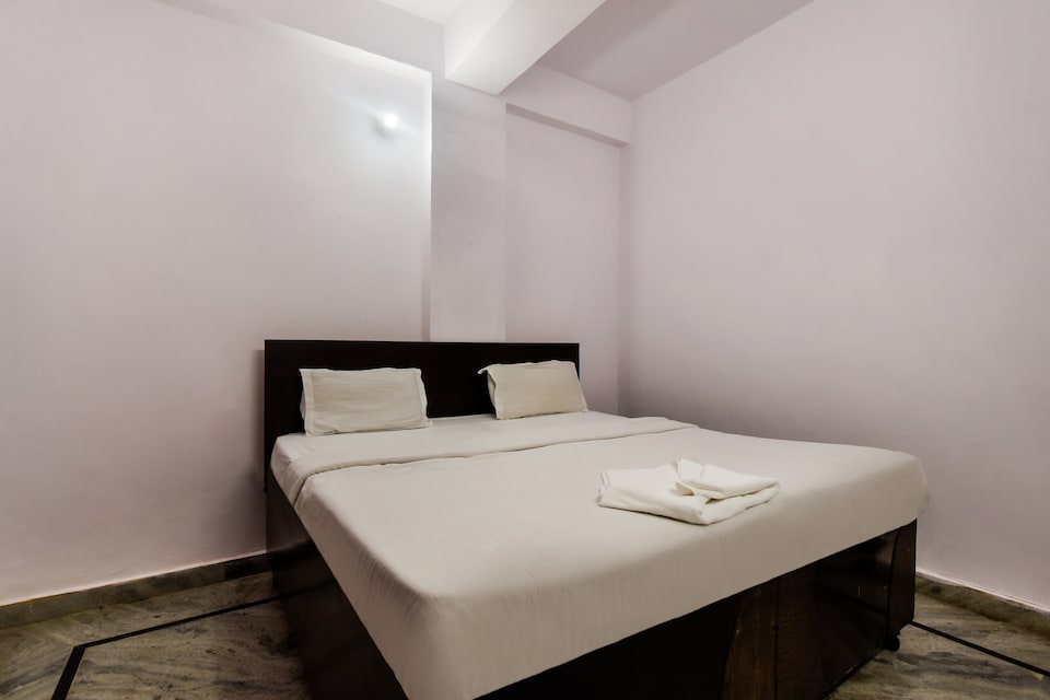 Live on DEL4389 , Airport-Dwarka Delhi, Delhi