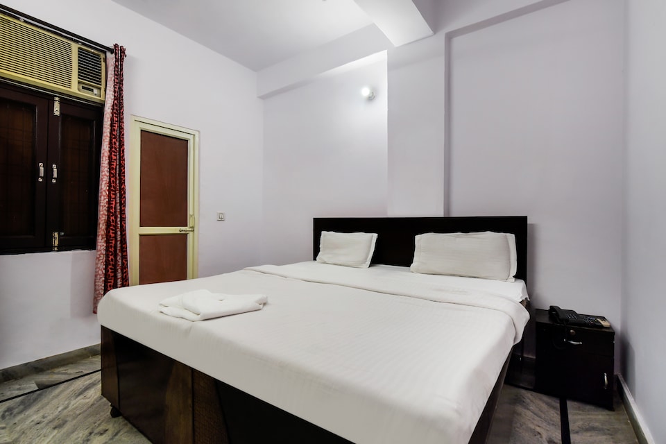 Live on DEL4389 , Airport-Dwarka Delhi, Delhi