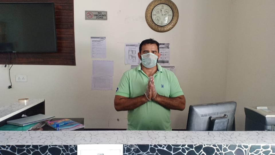 live on MNS105, Old Gurgaon, Gurgaon