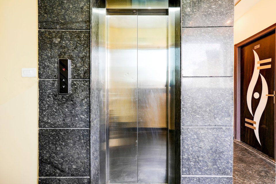 Super Hotel O Ganakkal Near BGS Hospital Junction Formerly Omkar Global Inn, Uttarahali Bangalore, Bangalore