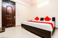 Hotel O Charanpahari Hotel