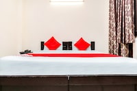 Hotel O Charanpahari Hotel