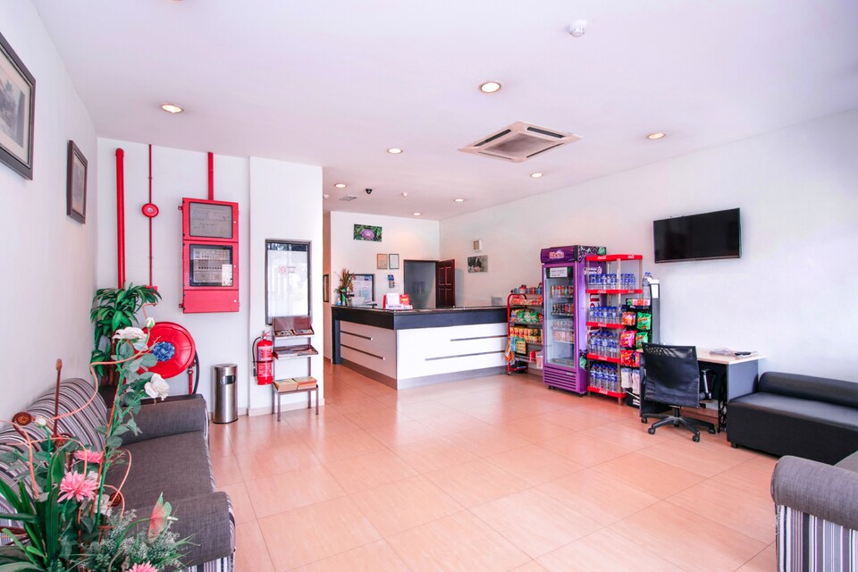 OYO 698 Hotel Sepang at Dengkil, Cyber Valley, Dengkil