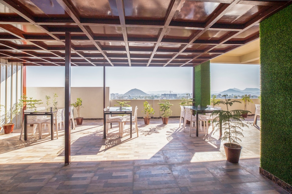 OYO Flagship 28149 Mangal Residency, Fateh Sagar, Udaipur