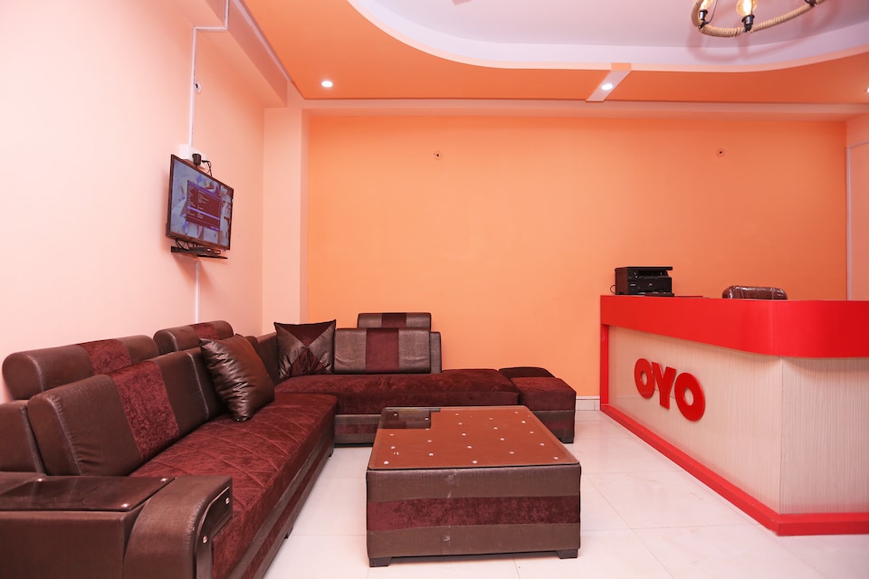 Hotel O Golden Palace, Vaishali Kaushambi Metro, Ghaziabad