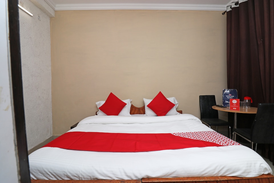 Flagship Hotel Reeva, Bhimtal Nainital, Nainital