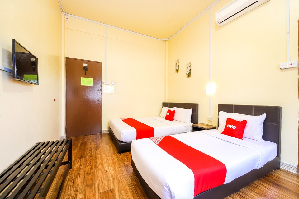 OYO 703 Myra Hotel, Mersing, Mersing